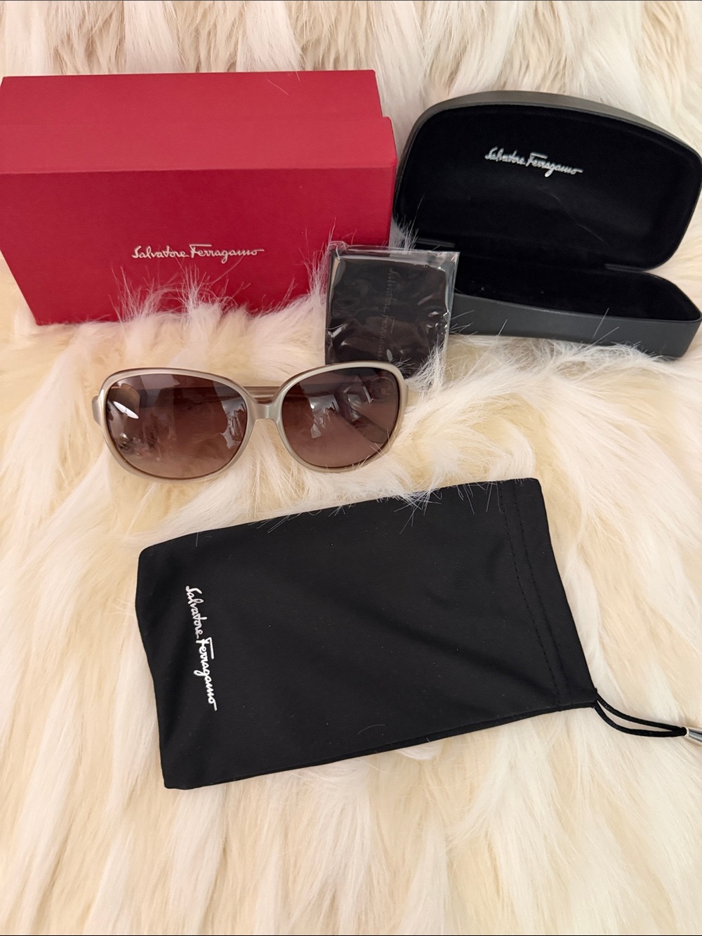 Salvatore Ferragamo Beige Gradient Sunglasses with Brown Lenses